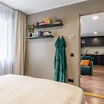 Alice Backyard - Apartments, & Exclusive Cave Saunas Пярну