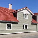 Гостевой дом Alice Backyard - Apartments, & Exclusive Cave Saunas
