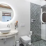 Гостевой дом Alice Backyard - Apartments, & Exclusive Cave Saunas 4*