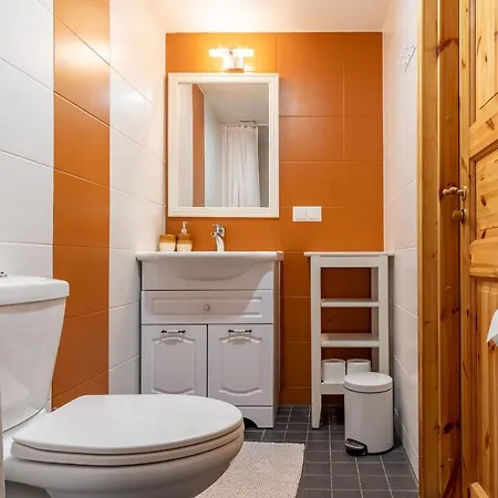 Pensionat Alice Backyard - Apartments, & Exclusive Cave Saunas