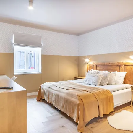 Alice Backyard - Apartments, & Exclusive Cave Saunas 4*