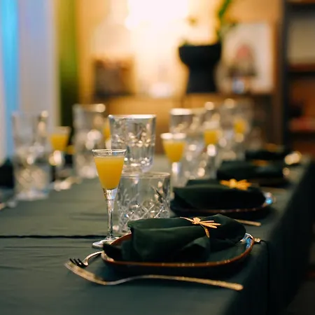 Гостевой дом Alice Backyard - Apartments, & Exclusive Cave Saunas 4*