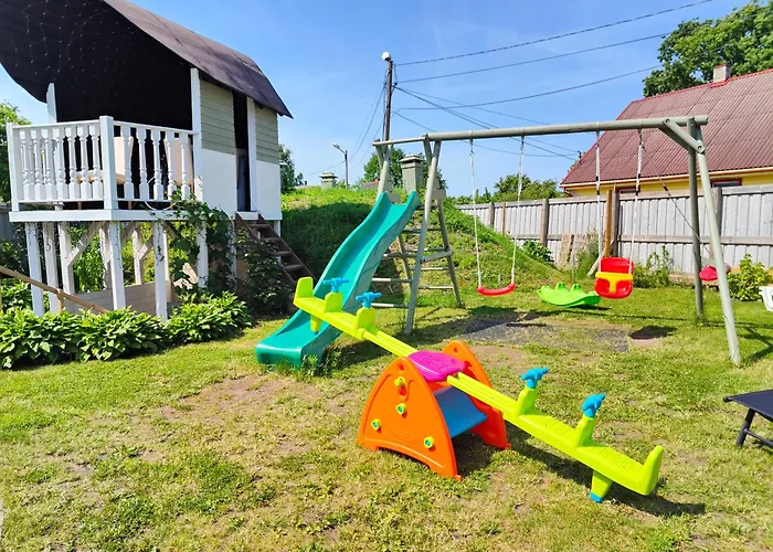 Alice Backyard - Apartments, & Exclusive Cave Saunas Пярну